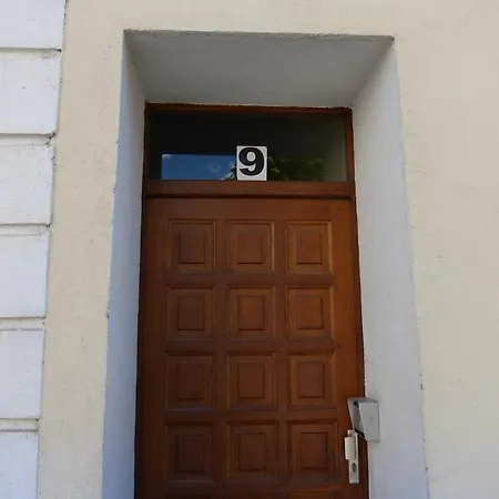 Apartment Rue Du Canal Barcelonnette