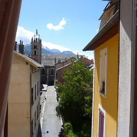 Rue Du Canal Apartment *